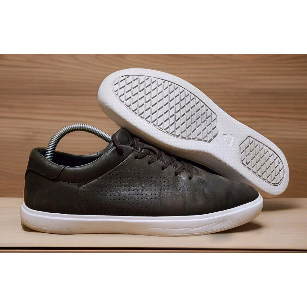 Travis Mathew Cuater 4MT090 Mens Phenom Sneakers Shoes Size 8 Brown Leather